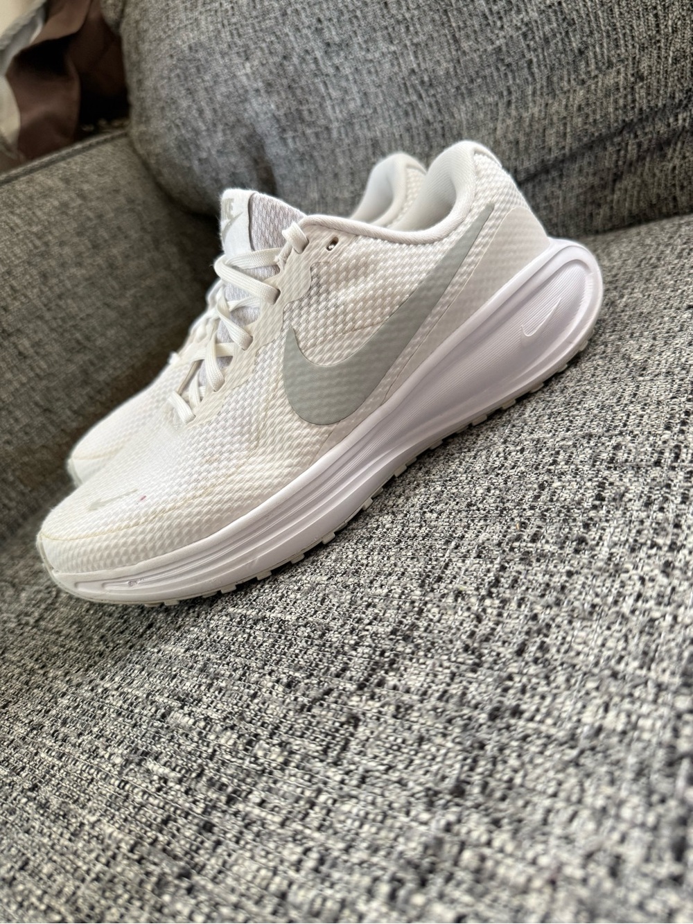 Nike Women's White Athletic Running Shoes with Light Grey Swoosh